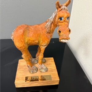Wooden Horse Sculpture Headin Home